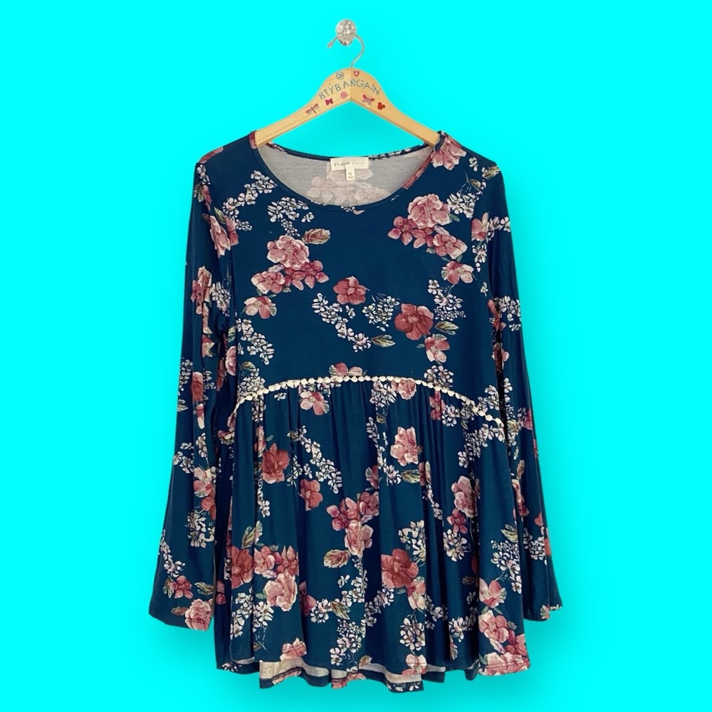 Floral Long Sleeve Women's Top
